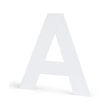 L'Adamo White 15 cm de yessential.fr est une grande lettre majuscule blanche A - idéale comme numéro de maison avec des lettres verticales sur un fond uni.