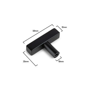 Le bouton en T noir Vasco de yessential.fr est une poignée d'armoire rectangulaire noir mat de 50 mm de long, 12 mm de large, 35 mm de haut avec un diamètre de cylindre de 10 mm. Ce bouton en T noir est représenté sur un fond blanc.