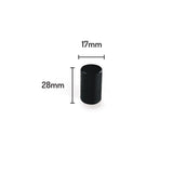 Le bouton Remo Black Deluxe de yessential.fr est un bouton d'armoire en métal élégant et moderne avec une surface texturée, de 28 mm de haut et 17 mm de diamètre, représenté sur un fond blanc aux dimensions claires.