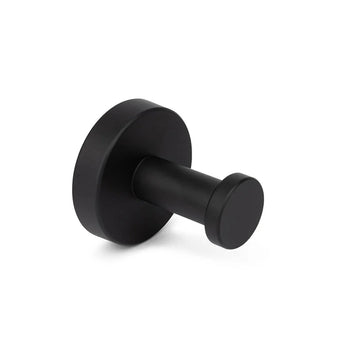 Le crochet noir Kyano de yessential.fr avec une finition noire finale avec une base ronde et une broche cylindrique, idéal pour la salle de bain, représenté sur fond blanc uni.