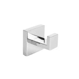 Le crochet Valo Chrome de yessential.fr a un design carré moderne et une base plate, parfait pour suspendre des serviettes ou des peignoirs. Cet élégant crochet de salle de bain mural allie fonctionnalité et finition chromée contemporaine.