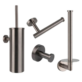 L'ensemble de toilettes Cosimo Gunmetal de yessential.fr se compose d'un porte-brosse de toilette, d'un porte-papier toilette, d'un porte-rouleau de rechange et d'un crochet mural - un design cylindrique élégant qui est idéal pour tous ceux qui recherchent des accessoires de toilette élégants et modernes.