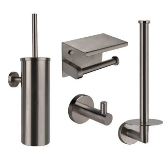 L'ensemble de toilettes Donato Gunmetal de yessential.fr comprend un porte-brosse de toilette, un porte-papier toilette avec étagère, un crochet pour peignoir et un porte-rouleau de rechange, le tout dans une finition moderne en bronze brossé pour un style élégant et minimaliste.