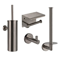 L'ensemble de toilettes Donato Gunmetal de yessential.fr comprend un porte-brosse de toilette, un porte-papier toilette avec étagère, un crochet pour peignoir et un porte-rouleau de rechange, le tout dans une finition moderne en bronze brossé pour un style élégant et minimaliste.