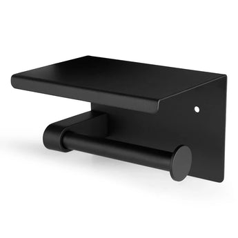 L'ensemble de toilettes Pacho Black de yessential.fr comprend un porte-rouleau de papier toilette mural noir mat avec un dessus plat pour les petits objets et une tige cylindrique pour une utilisation facile du papier toilette. Idéal pour tout ensemble d'accessoires de salle de bain.