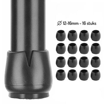 Gros plan d'un Paco Set Ø 25-29mm en caoutchouc noir de yessential.fr sur un tube métallique. A droite se trouvent 16 casquettes identiques dans une grille. Le texte indique Ø 25-29 mm - 16 pièces, parfait pour la protection du sol et feutre anti-rayures sur tubes de 25-29 mm.
