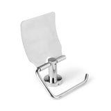 Le porte-rouleau papier toilette Julio en acier inoxydable de yessential.fr est un modèle mural en acier inoxydable, doté d'un bras incurvé et d'un couvercle rectangulaire pour un look élégant et moderne.